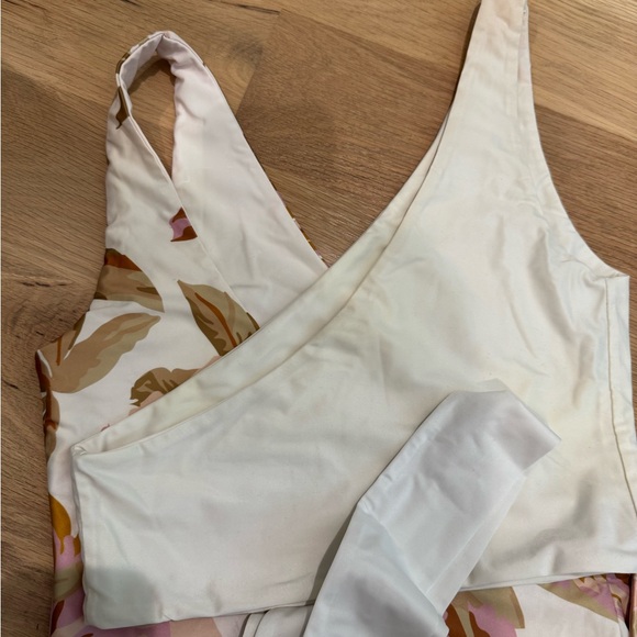 Baiia Mallorca Wrap One Piece (good) & Isla Skirt Bermuda (NWOT) - Picture 5 of 8